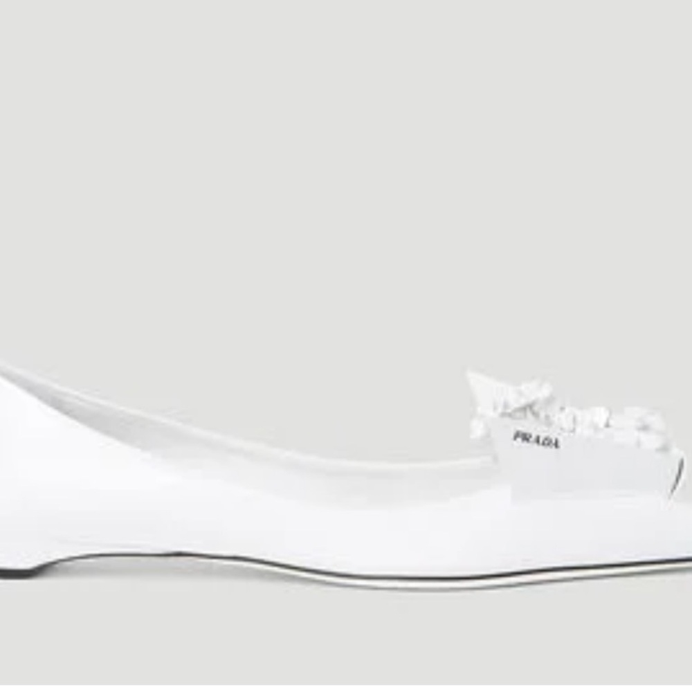 Prada White Floral Embellished Heels - Picture 2 of 7
